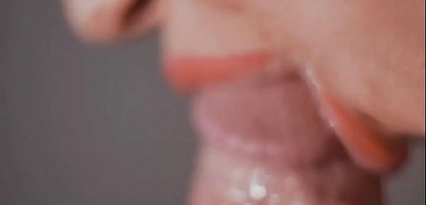  Close up blowjob